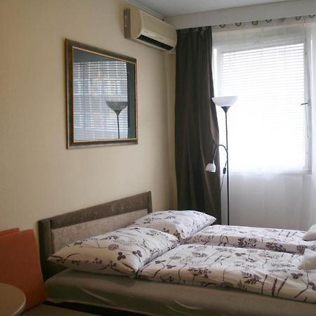 Victor Hugo Central Apartment Budapest Exterior photo