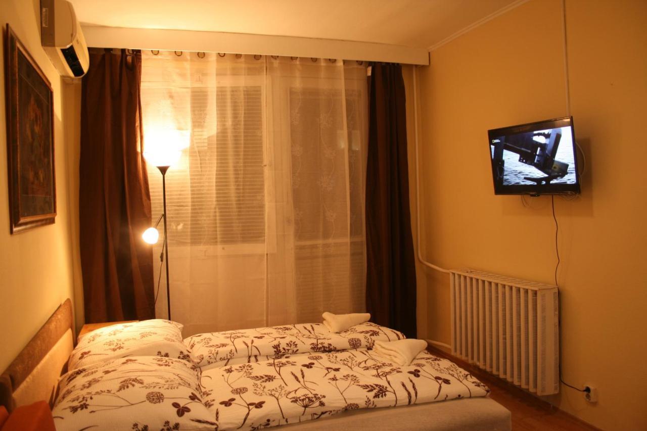 Victor Hugo Central Apartment Budapest Exterior photo